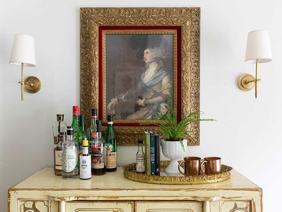 decorating-with-vintage-paintings-5